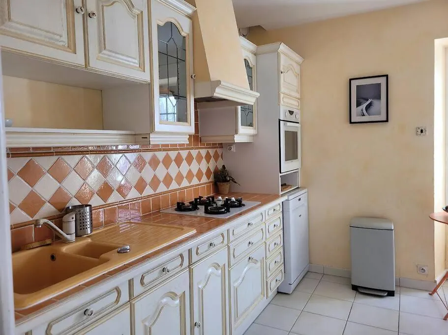 Maison Au Calme A 2 Pas Du Port Cancale